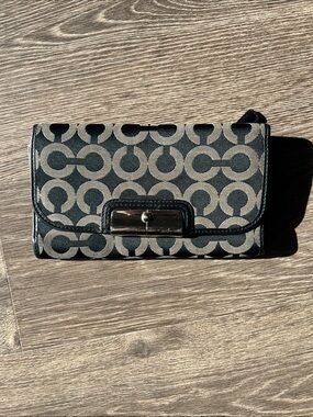 Coach Black and Khaki Signature Continental Wallet